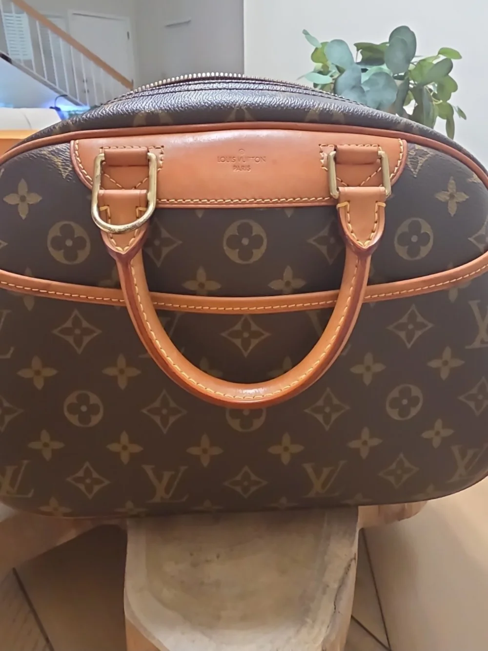 Louis Vuitton Monogram Top-Handle Bag in Brown & Vachetta - Picture 2 of 6
